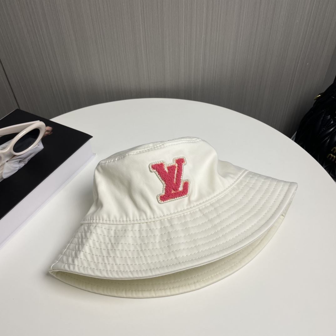 Louis Vuitton Caps